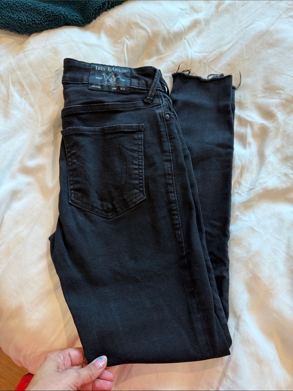 True Religion women’s Jennie Curvy Mid Rise Black Skinny Jeans 28
